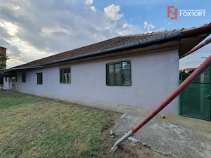Spatiu de productie, 10 incaperi, 382 mp utili, 1800 mp teren, Peciu Nou - imagine 13