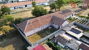 Spatiu de productie, 10 incaperi, 382 mp utili, 1800 mp teren, Peciu Nou - imagine 10