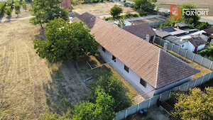 Spatiu de productie, 10 incaperi, 382 mp utili, 1800 mp teren, Peciu Nou - imagine 11