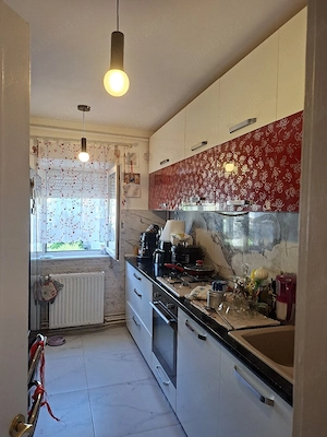 Vand apartament 4 camere codlea  - imagine 5