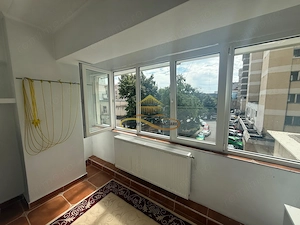 APARTAMENT 3 CAMERE DE INCHIRIAT BACAU - imagine 9