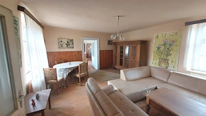 Apartament 5 camere la casa zona ultracentrala in Cisnadie - imagine 2