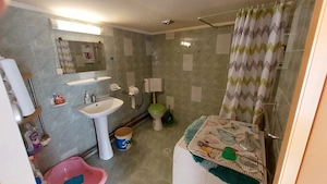 Apartament 5 camere la casa zona ultracentrala in Cisnadie - imagine 17