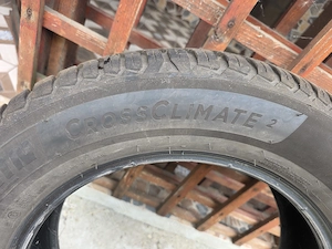 Vand 4 anvelope Michelin all season 215/65/17  - imagine 2