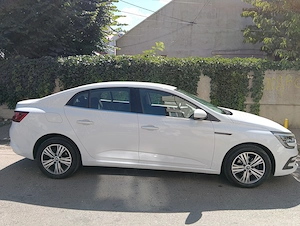 Vând Renault Megane 4, 1,3Tci, 140 CP - imagine 3