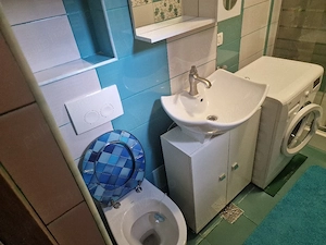 Ap 1 cam,renovat, la cheie,42mp,logie interioara,centrala,termopane - imagine 6