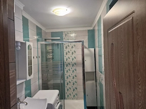 Ap 1 cam,renovat, la cheie,42mp,logie interioara,centrala,termopane - imagine 5