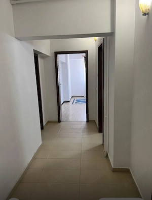Închiriez apartament 2 camere Fratii Golesti Pitești  - imagine 7