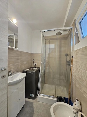 Apartament 2 camere-etaj 3-zona Sala Sporturilor - imagine 5