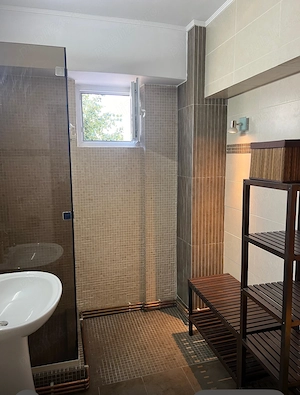 Închiriez apartament 2 camere Fratii Golesti Pitești  - imagine 8
