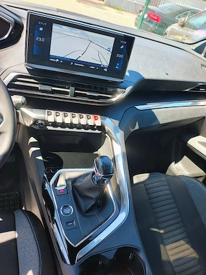 Peugeot 3008 PureTech 130 Stop & Start GPF Active Business-Paket - imagine 12