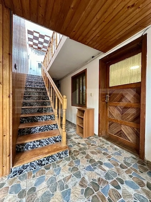 Casă cu 5 camere, 2 bucătării și 4 băi | 2 intrări | Iosefin–Freidorf - imagine 6