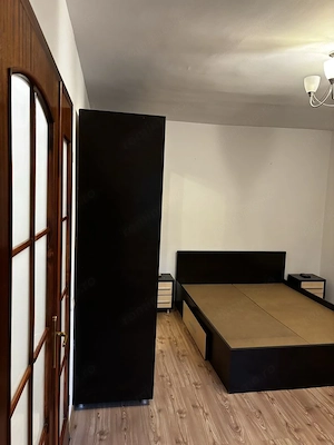 Apartament luminos 2 camere de închiriat | Metrou Apărătorii Patriei (7 min) | Parcare inclusă - imagine 7