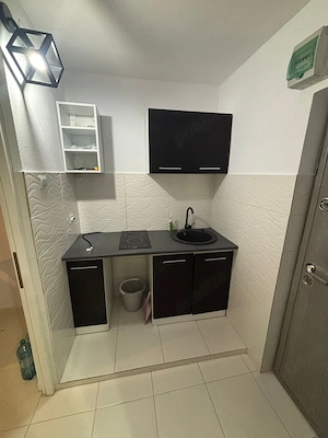 Închiriez garsoniera zona Buziașului  - imagine 4