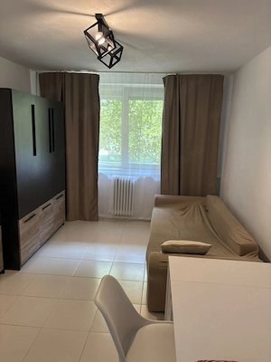 Închiriez garsoniera zona Buziașului  - imagine 2