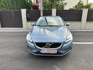 Volvo V40 - 2.0 diesel - 11 2017 - facelift - imagine 8