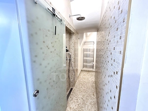 Apartament renovat, cu garaj și pivnițe, în Centrul Istoric al Sibiului - imagine 5