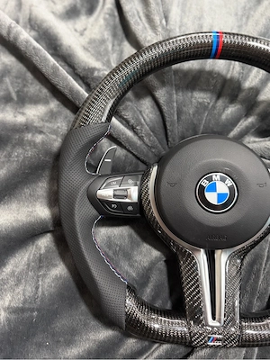 Volan BMW M din carbon si piele tesită nou cu padele ( alb sau negru ) - imagine 4