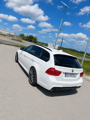 BMW E91 2012 318D - imagine 3
