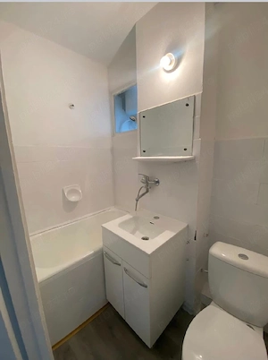 Vand apartament mediaș - imagine 4
