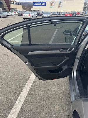 Vw Passat limuzina, diesel, automat, 2022 - imagine 7