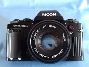 Aparat foto cu film Ricoh XR-20sp cu obiectiv Rikenon 2 50