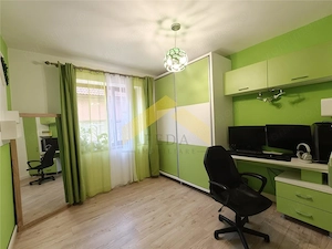 Apartament 3 camere de vanzare zona Bujac bloc NOU - imagine 5