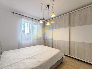 Apartament 3 camere de vanzare zona Bujac bloc NOU - imagine 4