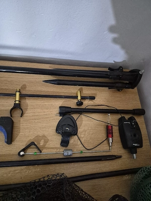Set pescuit crap   Rodpod + senzori + minciog + accesorii