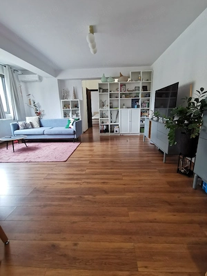 Proprietar inchiriez apartament spatios cu 2 camere, cu loc de parcare, Pipera - imagine 4