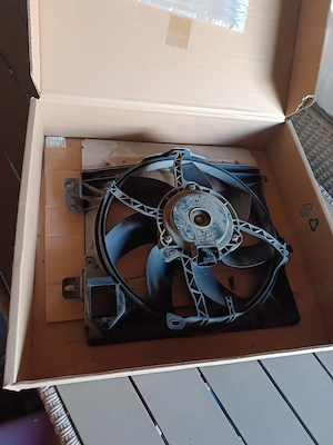 Electroventilator racire Peugeot 208