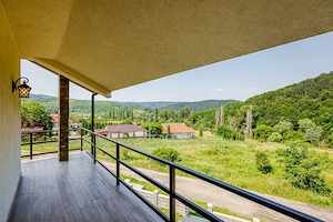 De vanzare pensiune in Sasca Montana - clasificare 3 margarete - imagine 3