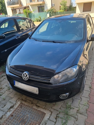 Volkswagen Golf 6 1.6 TDI 105 CP - imagine 4
