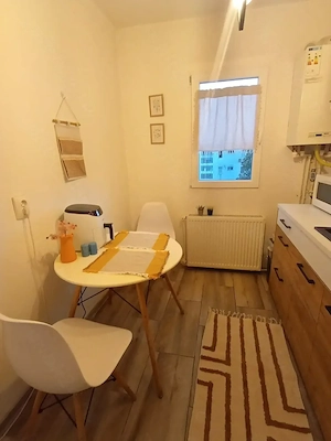 Apartament 2 camere, Podu Roș, Bd.Țuțora - imagine 2