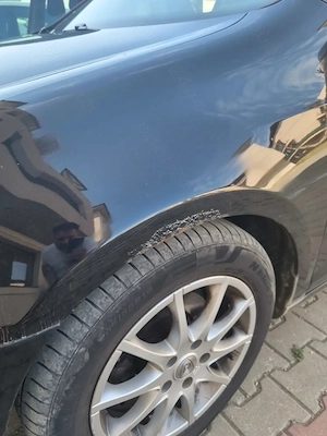 Volkswagen Golf 6 1.6 TDI 105 CP - imagine 6
