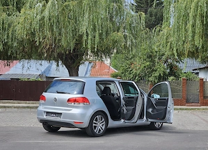 VW Golf 6 1.4TSI TEAM Navigatie Xenon SenzoriParcare DubluClima CamerăMarșarier Bluethoot Euro5  - imagine 6