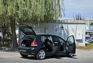 VW Golf 6 1.4TSI Parkassist ÎncălzireScaune DubluClima Bluetooth PilotAuto Euro5  - imagine 4