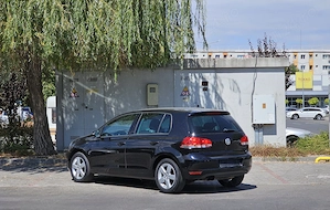 VW Golf 6 1.4TSI Parkassist ÎncălzireScaune DubluClima Bluetooth PilotAuto Euro5  - imagine 3