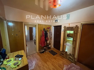 Apartament 4 camere, decomandat - str. Moldovei, zona Maramuresul - imagine 3