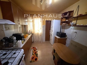 Apartament 4 camere, decomandat - str. Moldovei, zona Maramuresul