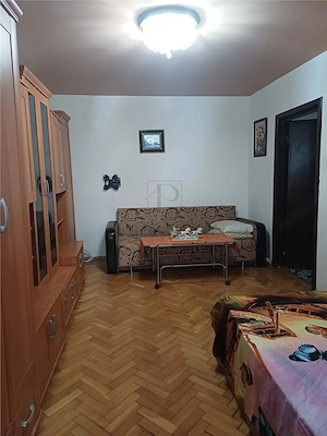 Apartament 3 camere | Complex Studentesc | 70 mp | Decomandat | Etaj 8 | Centrala proprie - imagine 3