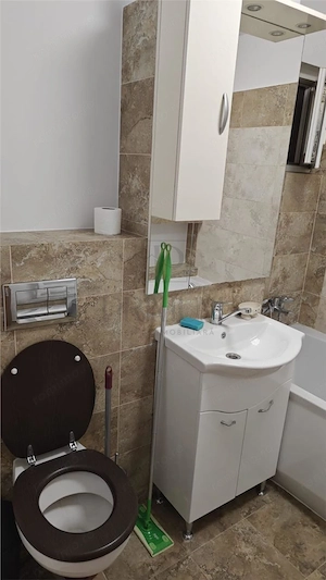Apartament 3 camere | Lipovei | 72 mp | Decomandat | Centrala proprie | 2 Balcoane - imagine 5