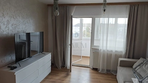 Apartament 3 camere | Lipovei | 72 mp | Decomandat | Centrala proprie | 2 Balcoane - imagine 3