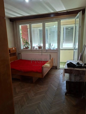 CETATII - 2 CAMERE - DECOMANDAT - LIFT - CENTRALA PROPRIE - ETAJ INTERMEDIAR - imagine 2