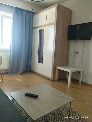  Garsoniera mobilata si utilata-bloc cu lift  - imagine 5