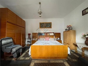CASA CU 4 CAMERE | 1439MP TEREN | ZONA SPITALUL TBC | ORADEA - imagine 13