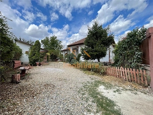 CASA CU 4 CAMERE | 1439MP TEREN | ZONA SPITALUL TBC | ORADEA - imagine 2
