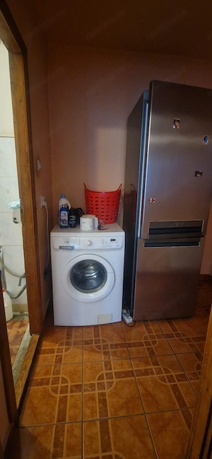 Apartament 3 camere, 73 mp, zona Pelendava - imagine 18