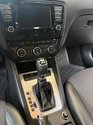 Skoda Octavia  - imagine 6