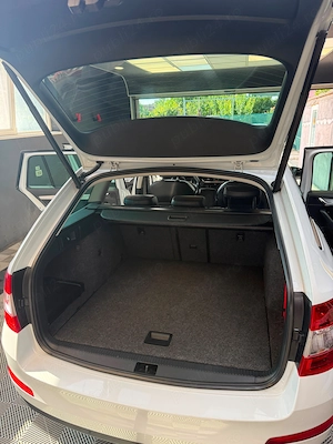 Skoda Octavia  - imagine 8